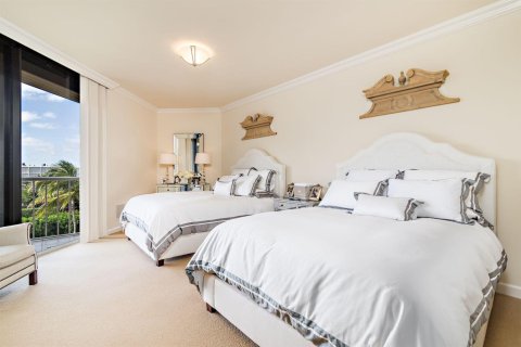 Condo in Palm Beach, Florida, 4 bedrooms  № 2081681 - photo 19