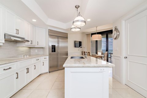 Condo in Palm Beach, Florida, 4 bedrooms  № 2081681 - photo 9