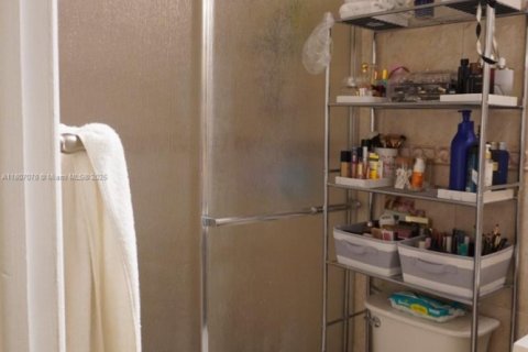 Купить таунхаус в Майами-Гарденс, Флорида 3 спальни, 125.05м2, № 1940554 - фото 8