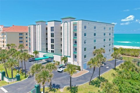 Condo in Indialantic, Florida, 2 bedrooms  № 1913373 - photo 3