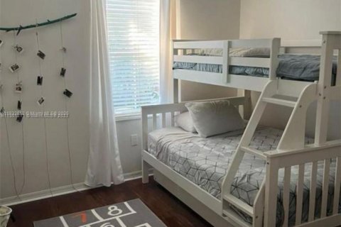 Casa en venta en Hollywood, Florida, 3 dormitorios, 178.28 m2 № 1814799 - foto 11