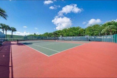 Casa en venta en Hollywood, Florida, 3 dormitorios, 178.28 m2 № 1814799 - foto 16