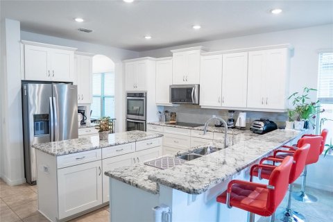 Villa ou maison à vendre à Orlando, Floride: 5 chambres, 300.26 m2 № 2140301 - photo 30