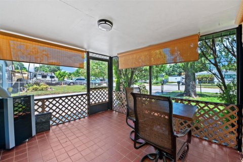 Villa ou maison à vendre à Hollywood, Floride: 3 chambres, 121.24 m2 № 1947168 - photo 3
