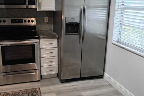 Condominio en venta en Dania Beach, Florida, 2 dormitorios, 106.28 m2 № 2077635 - foto 4