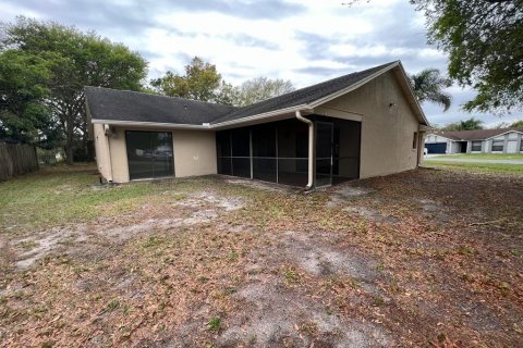 House in Kissimmee, Florida 4 bedrooms, 180.51 sq.m. № 1798558 - photo 30