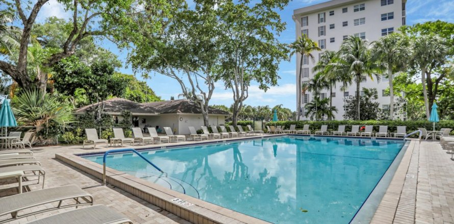 Condo in Pompano Beach, Florida, 2 bedrooms  № 1160313