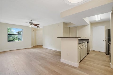 Copropriété à vendre à Kissimmee, Floride: 2 chambres, 87.05 m2 № 1544518 - photo 8