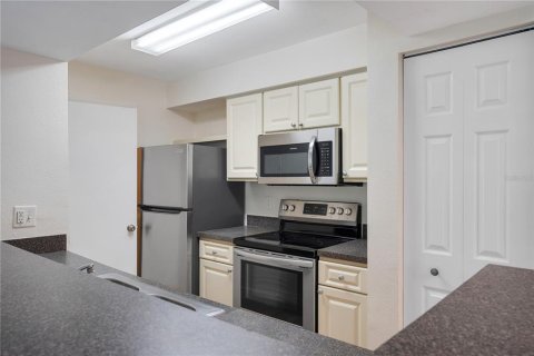 Copropriété à vendre à Kissimmee, Floride: 2 chambres, 87.05 m2 № 1544518 - photo 10