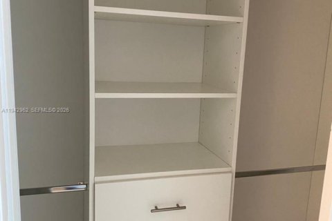 Copropriété à vendre à Miami, Floride: 2 chambres, 93.74 m2 № 2003950 - photo 7