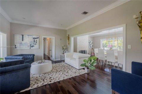 Купить виллу или дом в Майами, Флорида 4 спальни, 228.35м2, № 1939187 - фото 7