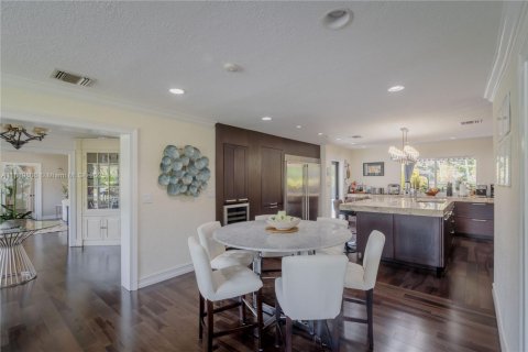 Купить виллу или дом в Майами, Флорида 4 спальни, 228.35м2, № 1939187 - фото 24