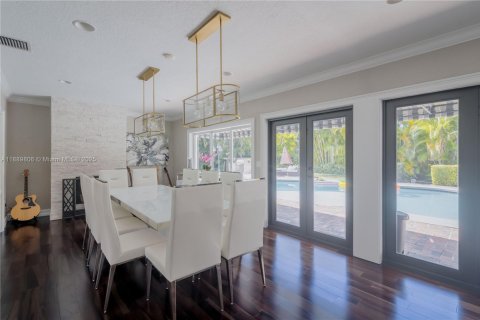 Купить виллу или дом в Майами, Флорида 4 спальни, 228.35м2, № 1939187 - фото 13