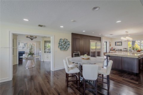 Купить виллу или дом в Майами, Флорида 4 спальни, 228.35м2, № 1939187 - фото 25