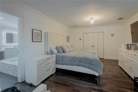 Купить виллу или дом в Майами, Флорида 4 спальни, 228.35м2, № 1939187 - фото 29