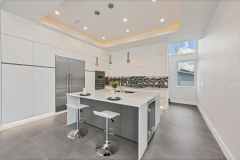Купить виллу или дом в Сарасота, Флорида 7 комнат, 250.09м2, № 1388562 - фото 5