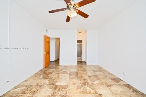 Copropriété à louer à Miami Beach, Floride: 2 chambres, 109.72 m2 № 1867947 - photo 19