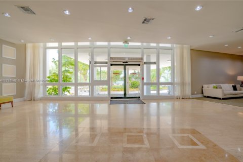 Copropriété à louer à Miami Beach, Floride: 2 chambres, 109.72 m2 № 1867947 - photo 4