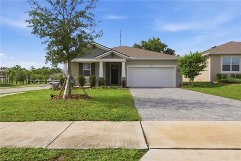 House in DeLand, Florida 4 bedrooms, 175.96 sq.m. № 2224324 - photo 5