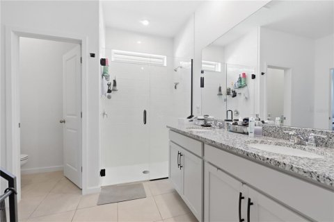 House in DeLand, Florida 4 bedrooms, 175.96 sq.m. № 2224324 - photo 17