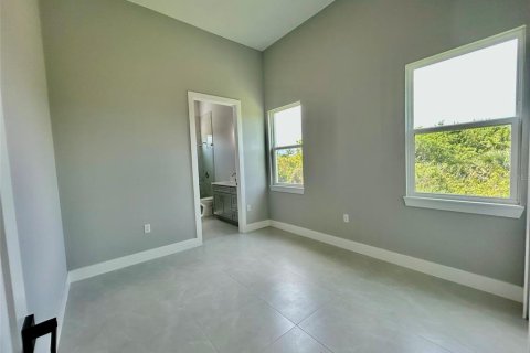Casa en alquiler en Port Charlotte, Florida, 4 dormitorios, 247.77 m2 № 2284143 - foto 22
