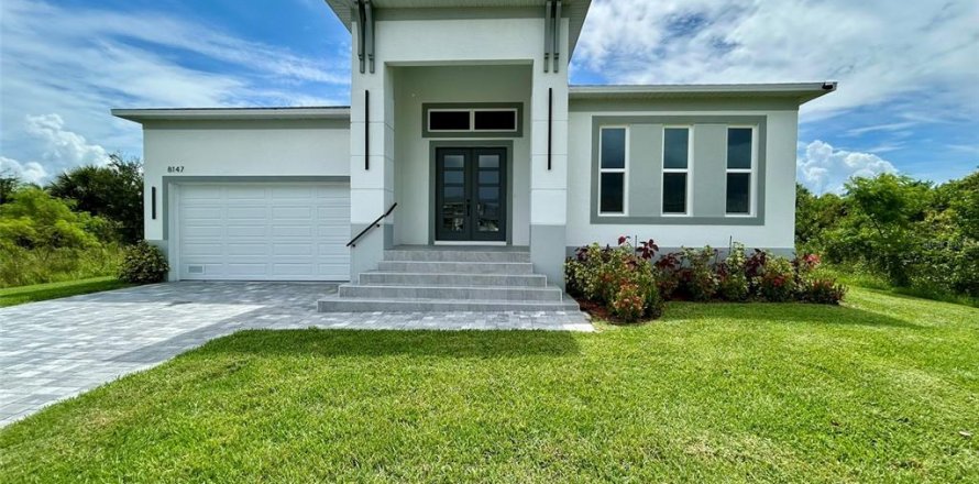 Casa en Port Charlotte, Florida 4 dormitorios, 247.77 m2 № 2284143