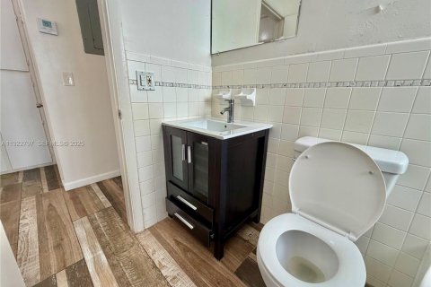 Appartement à louer à Hollywood, Floride: 2 chambres, 77.11 m2 № 1976539 - photo 10