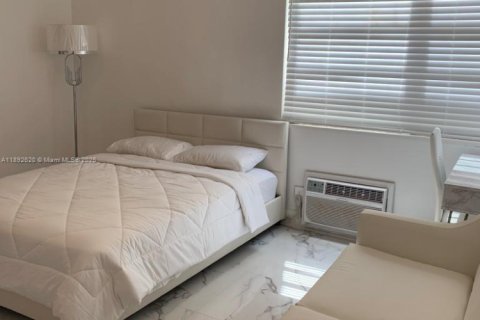Appartement à louer à Miami Beach, Floride: 1 chambre, 46.45 m2 № 1946471 - photo 9
