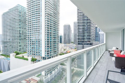 Condo in Miami, Florida, 2 bedrooms  № 2263349 - photo 20