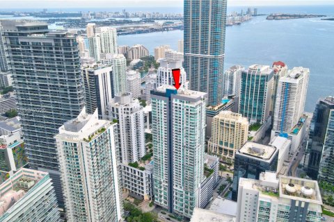 Condo in Miami, Florida, 2 bedrooms  № 2263349 - photo 25