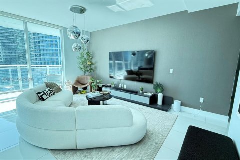 Condo in Miami, Florida, 2 bedrooms  № 2263349 - photo 4