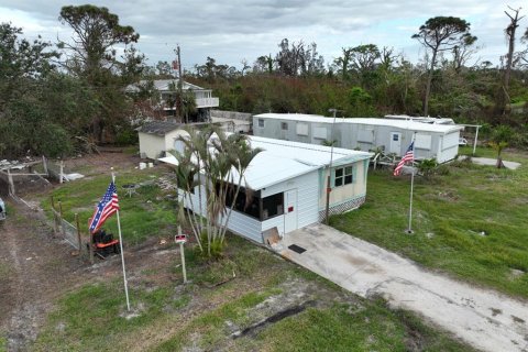 Terreno en venta en Englewood, Florida № 1544959 - foto 3