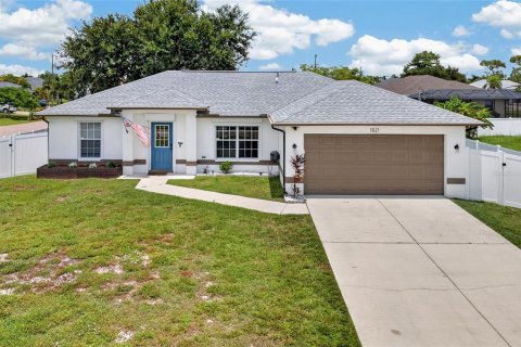 Casa en Cape Coral, Florida 3 dormitorios, 119.66 m2 № 2279995