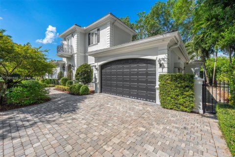 Купить виллу или дом в Корал-Гейблс, Флорида 3 спальни, 367.24м2, № 2052685 - фото 6