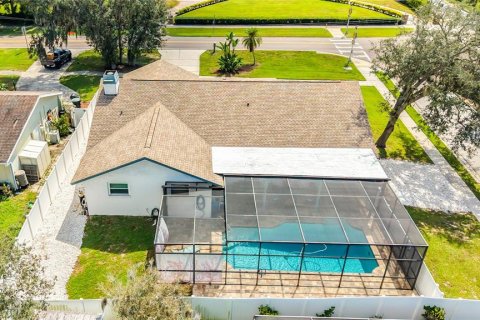 Villa ou maison à vendre à Safety Harbor, Floride: 3 chambres, 222.04 m2 № 2399041 - photo 4