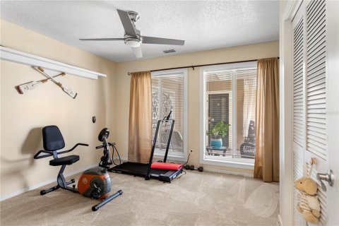 House in Orlando, Florida 5 bedrooms, 320.79 sq.m. № 2096959 - photo 25