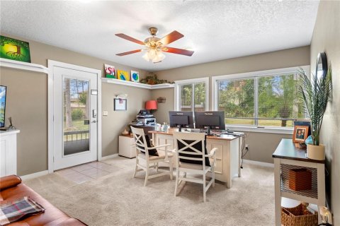 House in Orlando, Florida 5 bedrooms, 320.79 sq.m. № 2096959 - photo 27