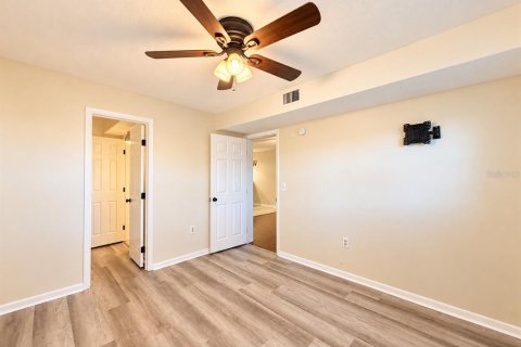 Copropriété à louer à Winter Haven, Floride: 2 chambres, 78.04 m2 № 2424144 - photo 13