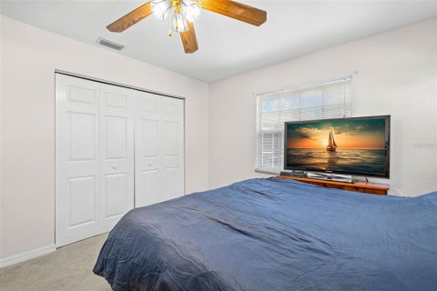 House in Tierra Verde, Florida 3 bedrooms, 195.56 sq.m. № 1776842 - photo 29