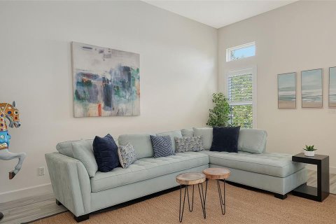 House in Bradenton, Florida 3 bedrooms, 340.21 sq.m. № 1754846 - photo 29