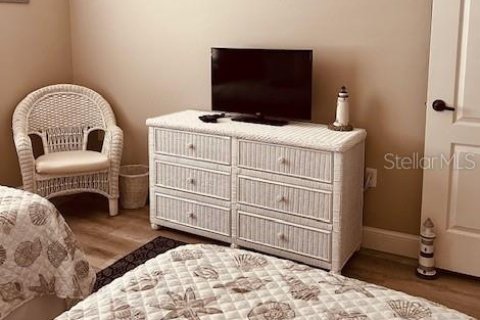 Condo in Sarasota, Florida, 2 bedrooms  № 2206558 - photo 13