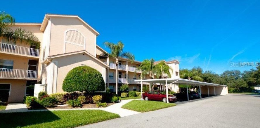 Condo in Sarasota, Florida, 2 bedrooms  № 2206558