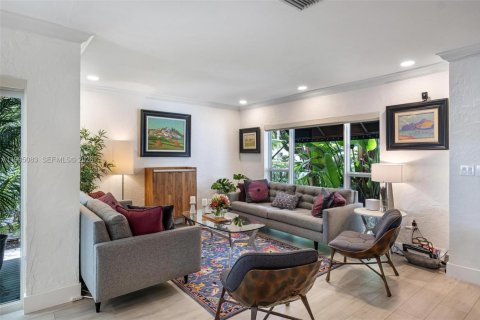 Villa ou maison à vendre à Coral Gables, Floride: 4 chambres, 167.97 m2 № 2062794 - photo 6