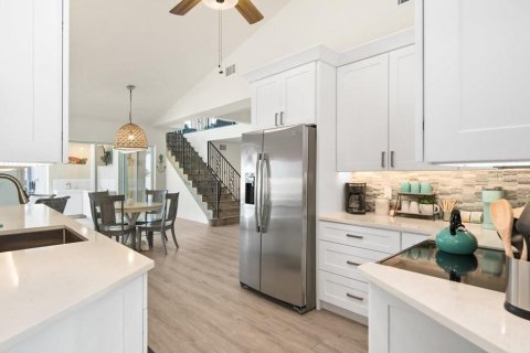 Купить виллу или дом в Кейп-Корал, Флорида 6 комнат, 346.06м2, № 1673109 - фото 18