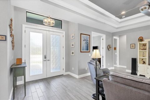 House in Port Charlotte, Florida 3 bedrooms, 176.7 sq.m. № 1307290 - photo 3
