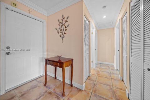 Townhouse in Miami, Florida 2 bedrooms, 77.57 sq.m. № 1726546 - photo 8