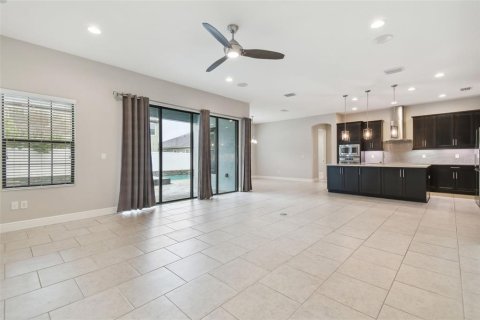 House in Riverview, Florida 6 bedrooms, 443.24 sq.m. № 1537561 - photo 16