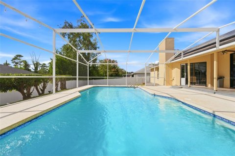Villa ou maison à vendre à Deltona, Floride: 3 chambres, 158.96 m2 № 2430802 - photo 12
