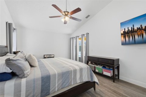 Villa ou maison à vendre à Deltona, Floride: 3 chambres, 158.96 m2 № 2430802 - photo 16