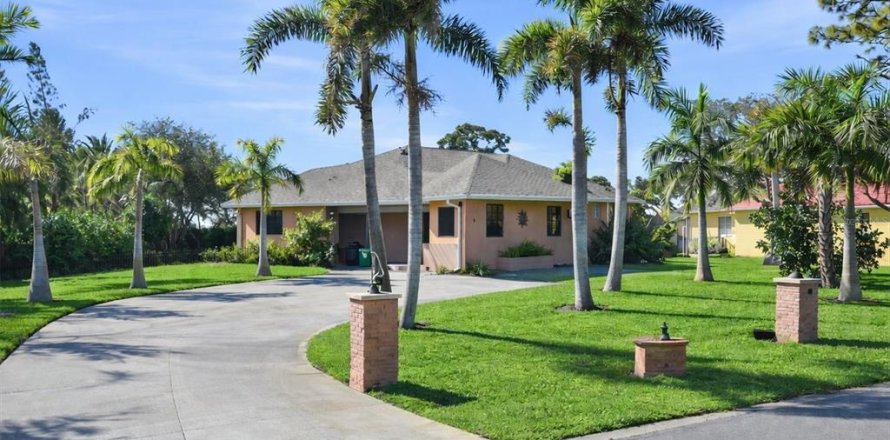 Villa ou maison à Englewood, Floride 3 chambres, 236.16 m2 № 2207989